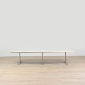 Konferensbord T-bone | JOHANSON DESIGN