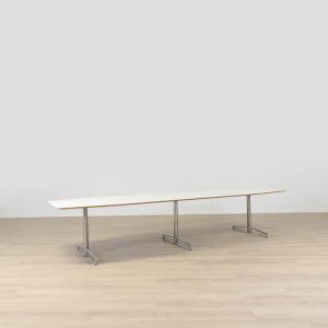 Konferensbord T-bone | JOHANSON DESIGN